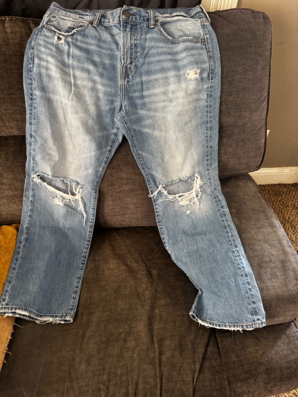 American Eagle Outfitters Light Blue Denim Jeans